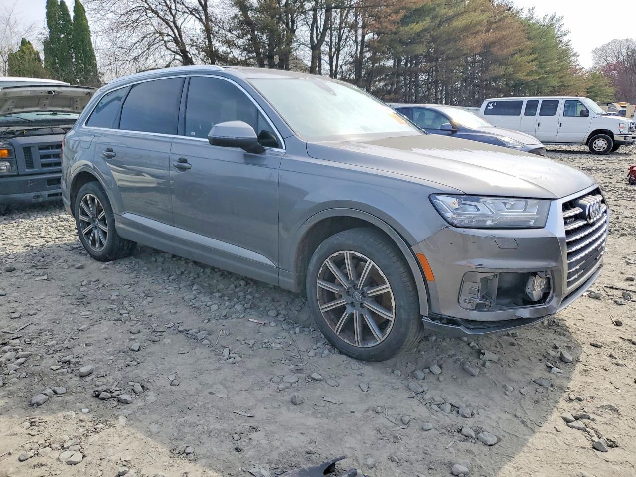 2017 Audi Q7 Premium Plus - Фото 4
