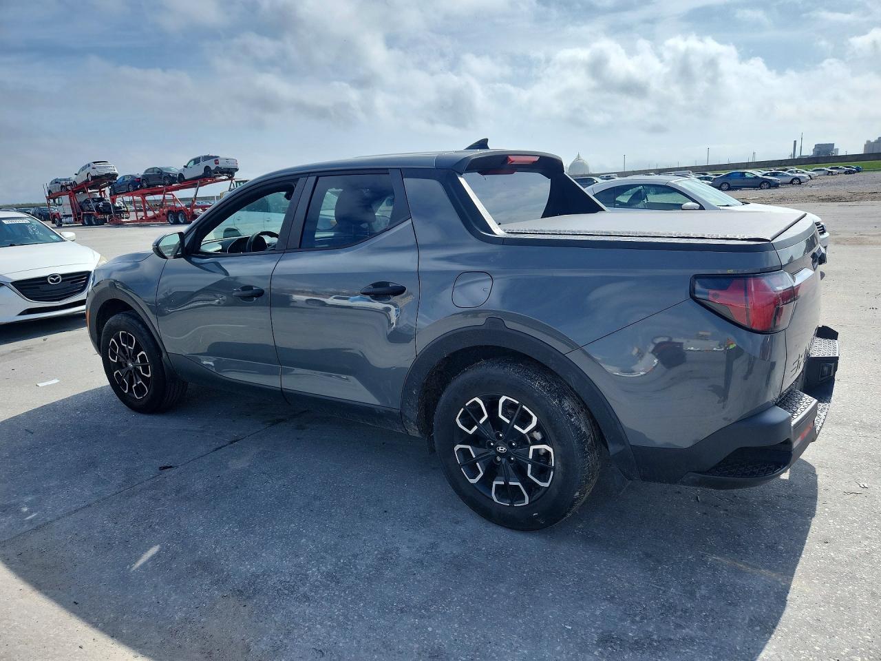 2023 Hyundai Santa Cruz Sel - Image 2