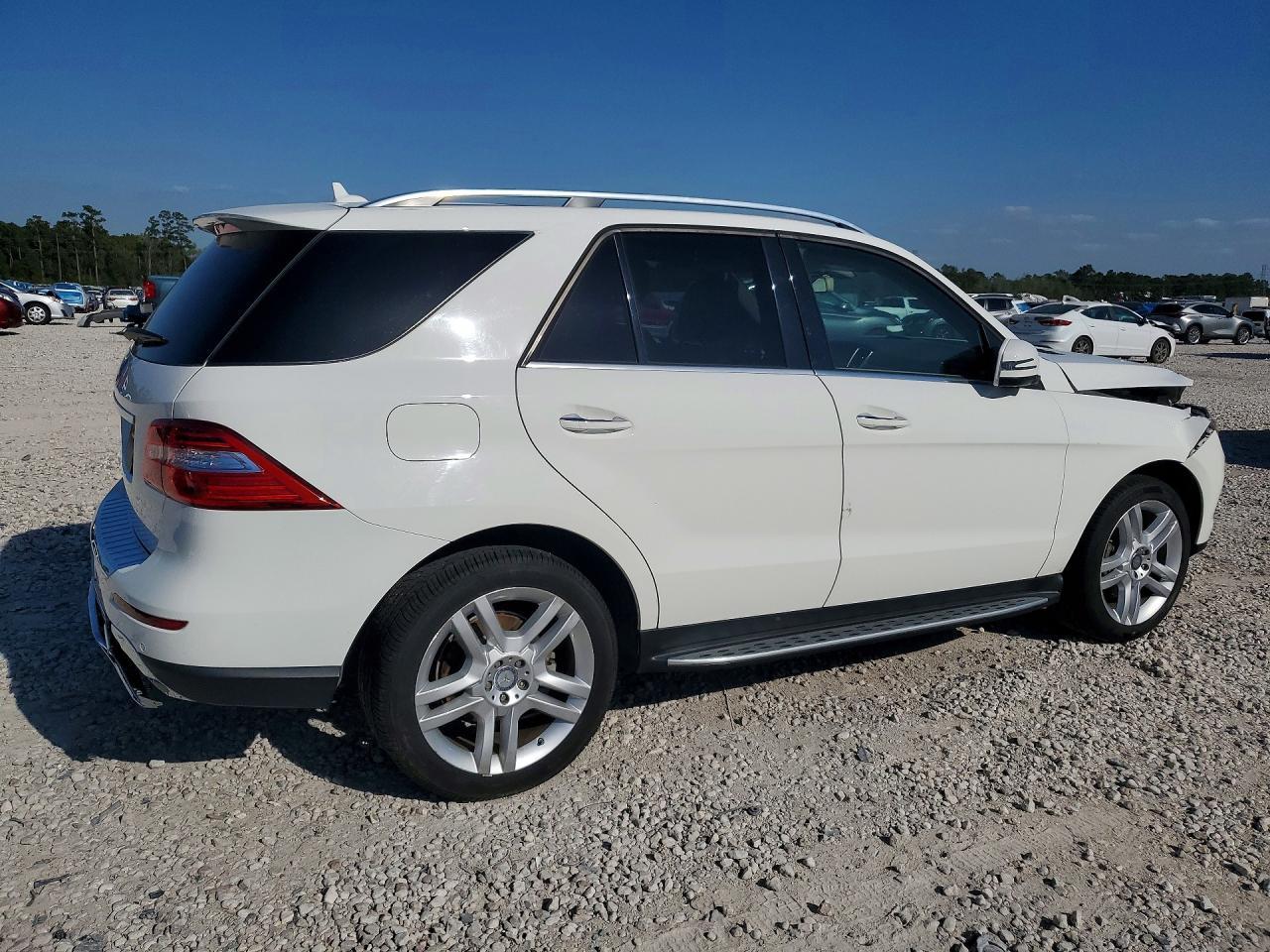 2015 Mercedes-Benz Ml 350 - Image 3