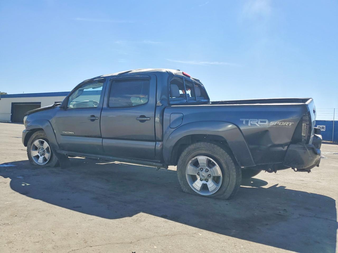 2014 Toyota Tacoma Prerunner V6 - Фото 2
