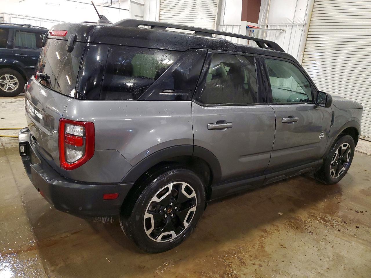 2022 Ford Bronco Sport Outer Banks - Фото 3