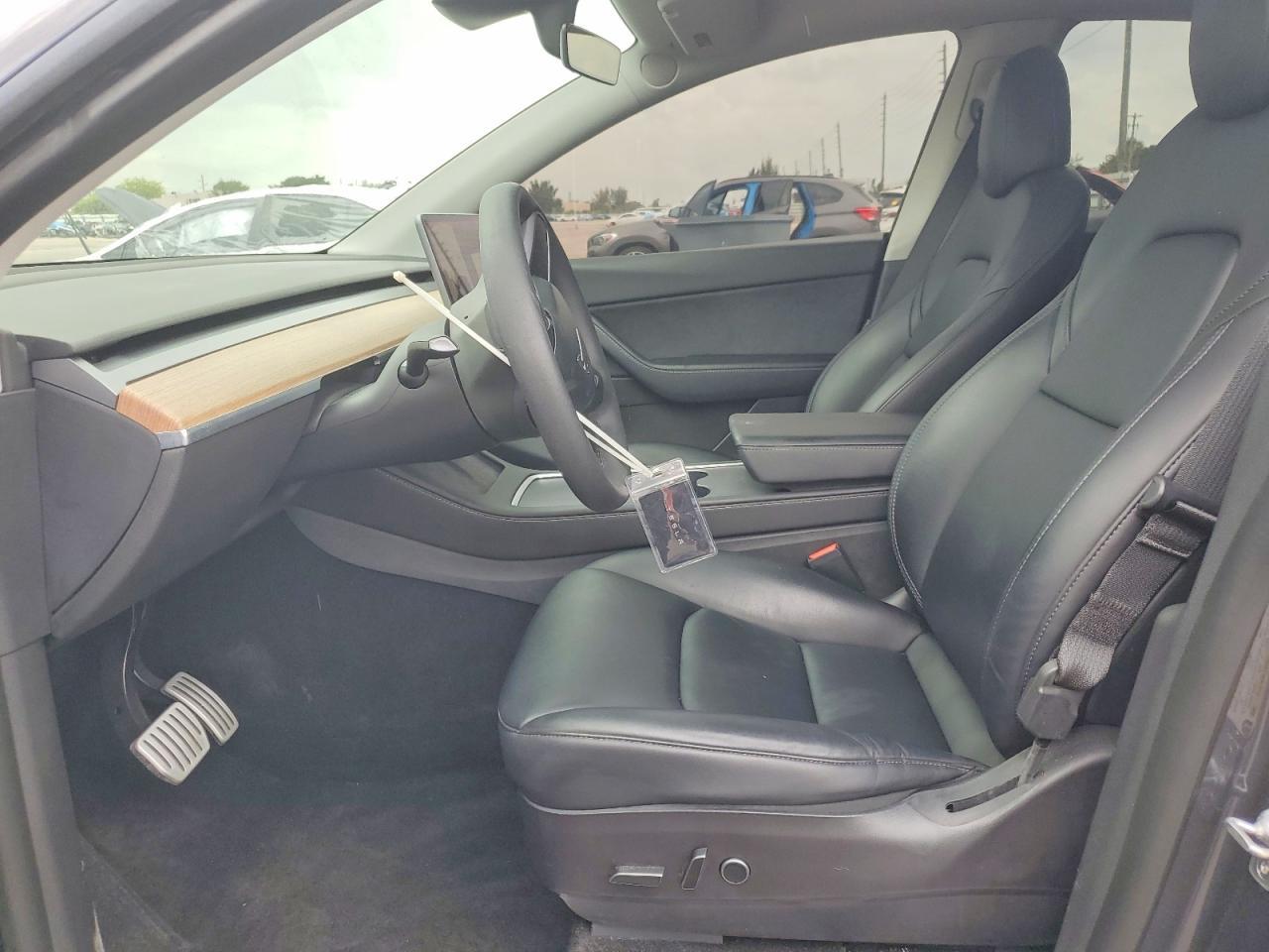 2022 Tesla Model Y - Фото 7