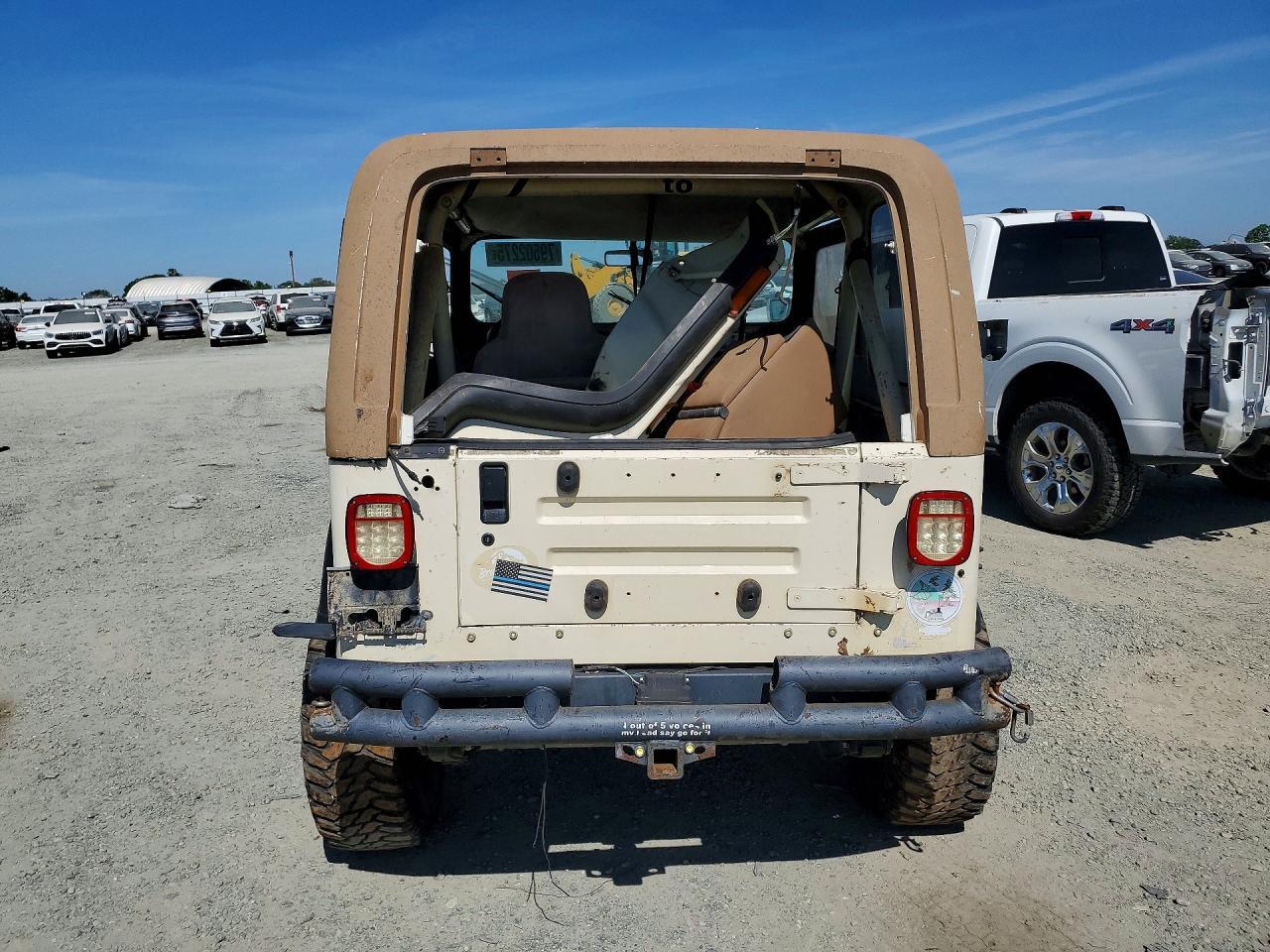 1987 Jeep Wrangler - Фото 6