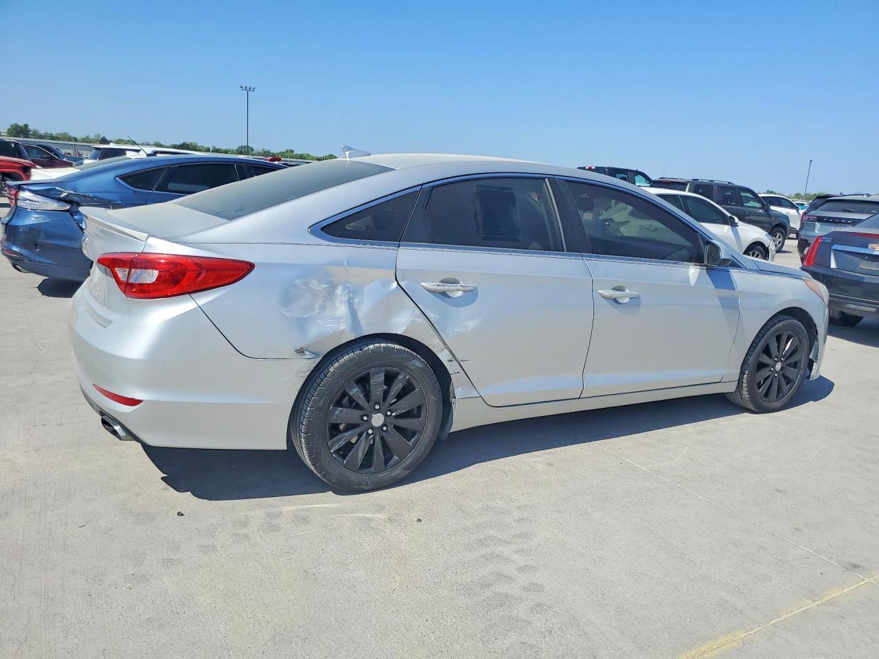 2016 Hyundai Sonata Se - Image 3