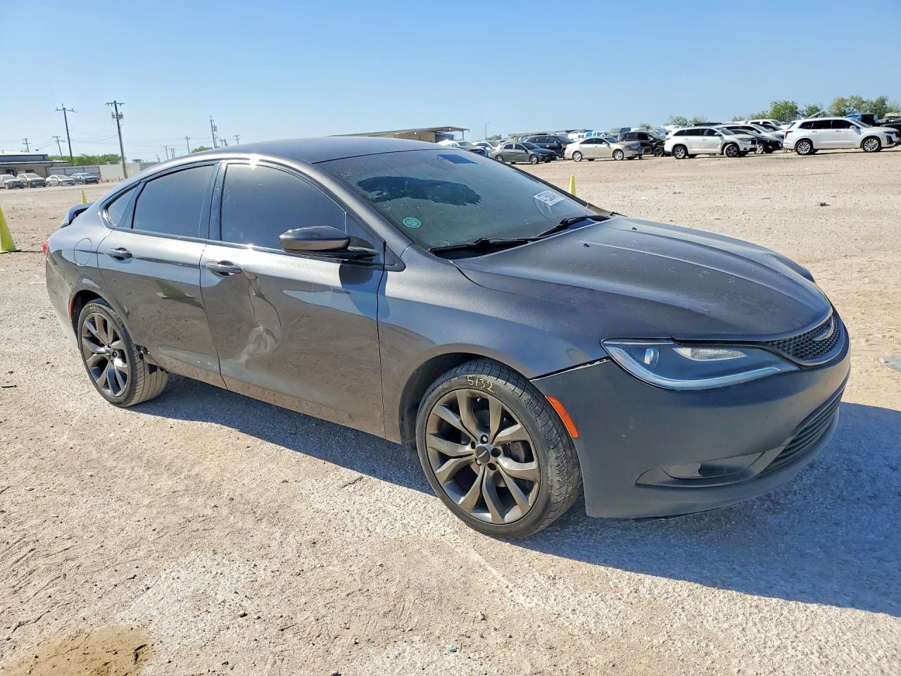 2016 Chrysler 200 S - Фото 4