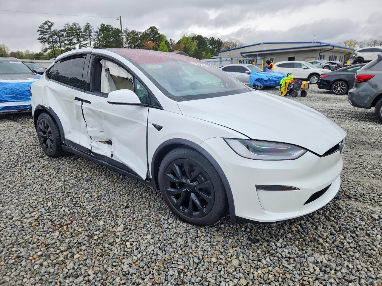 2023 Tesla Model X - Image 4