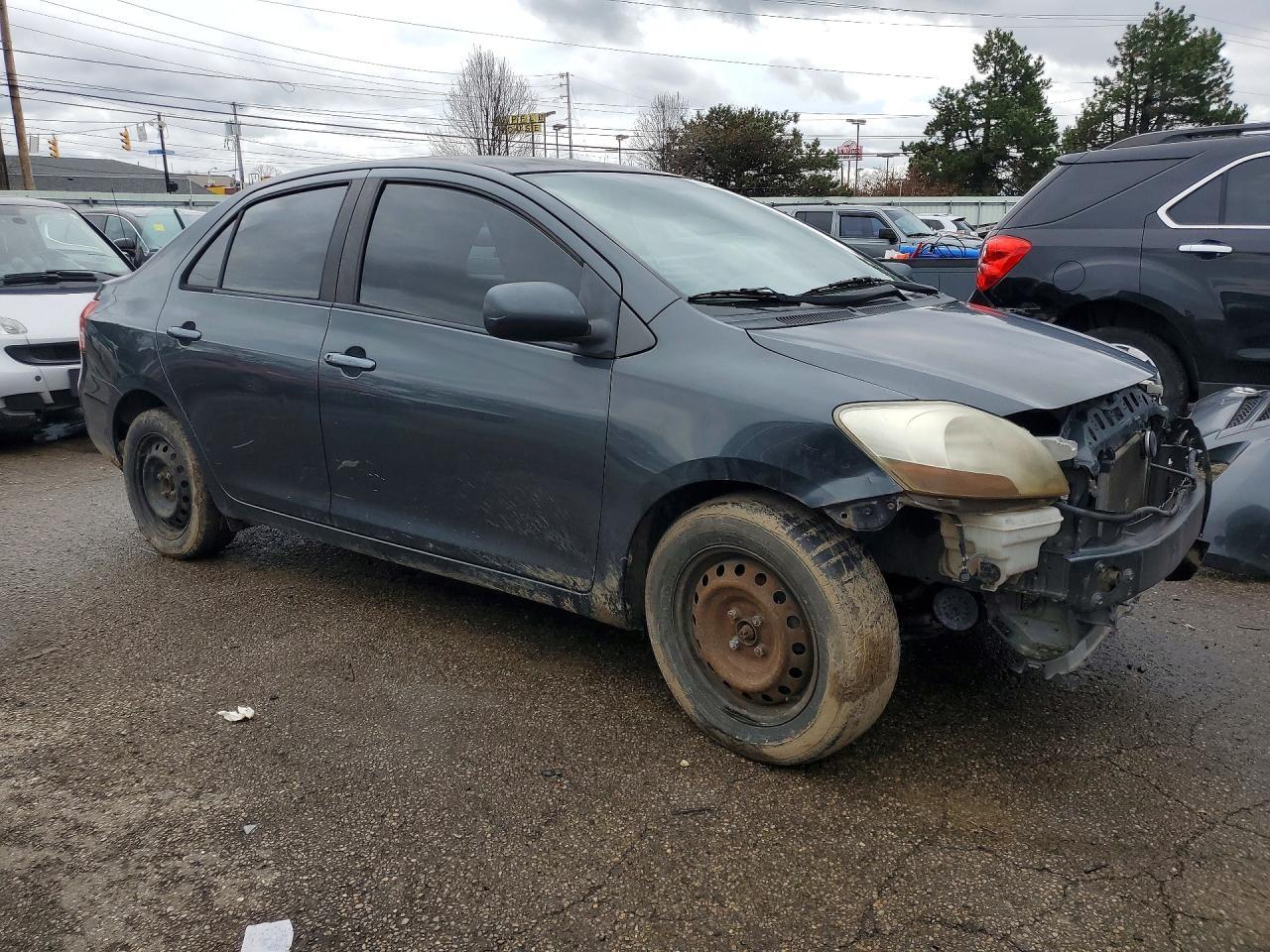 2007 Toyota Yarus - Фото 4