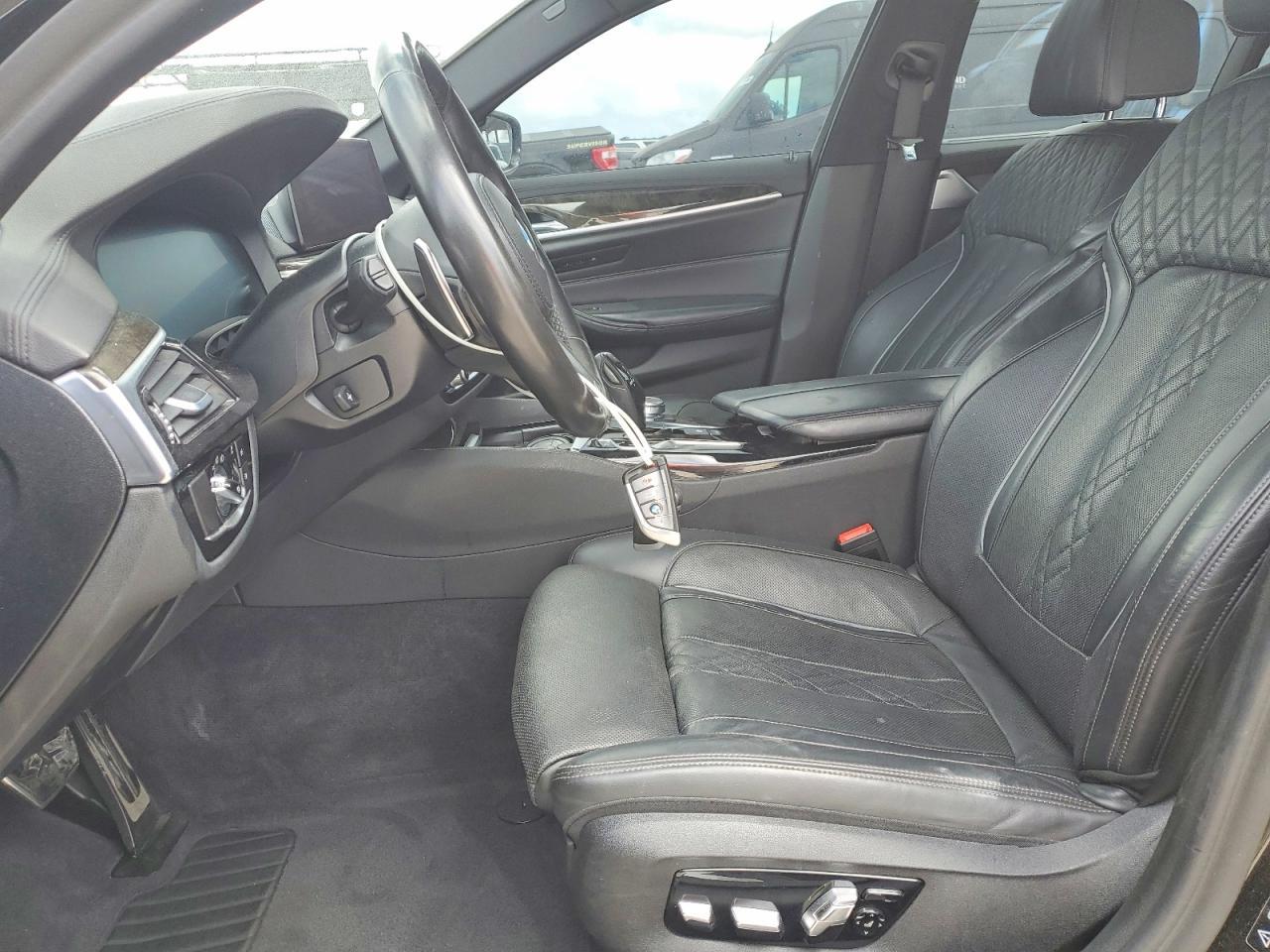 2019 BMW M550Xi - Фото 7