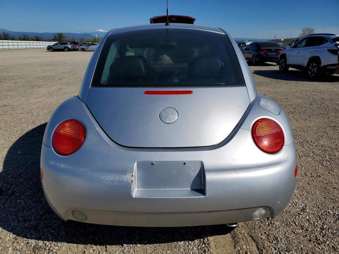 2003 Volkswagen New Beetle Gls Tdi - Image 6