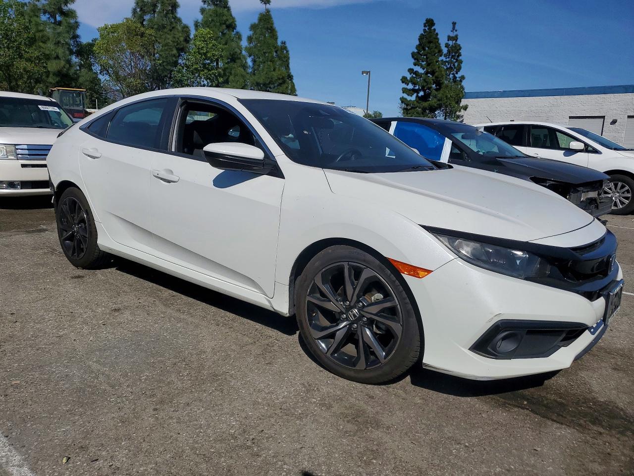 2019 Honda Civic Sport - Фото 4