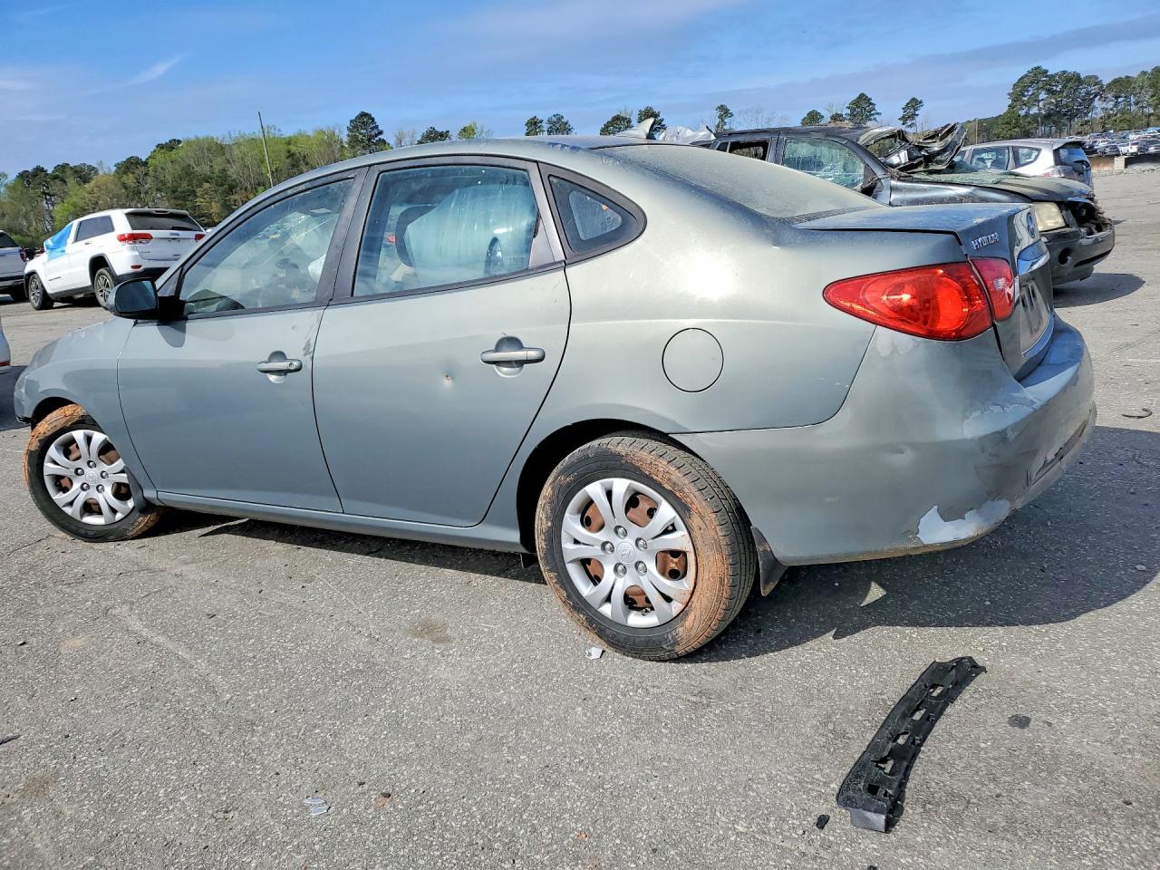 2010 Hyundai Elantra Gls - Image 2