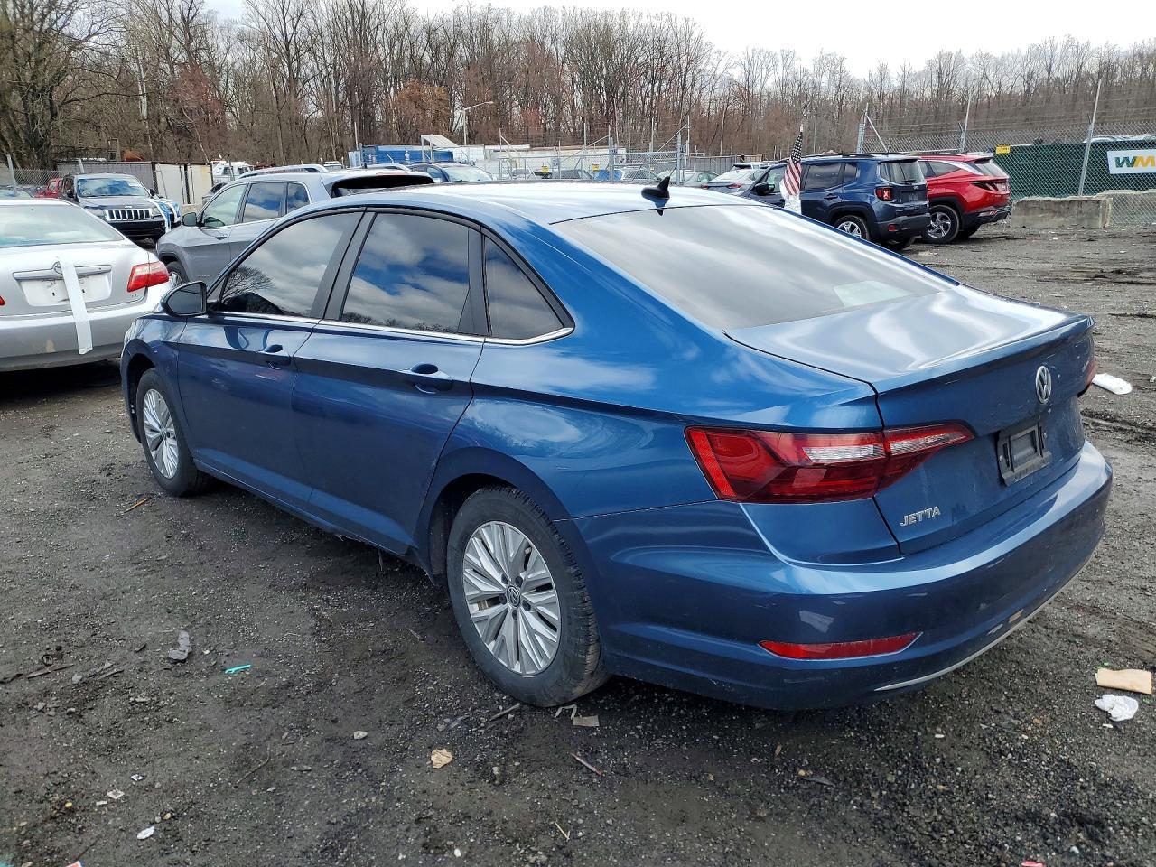 2020 Volkswagen Jetta S - Фото 2