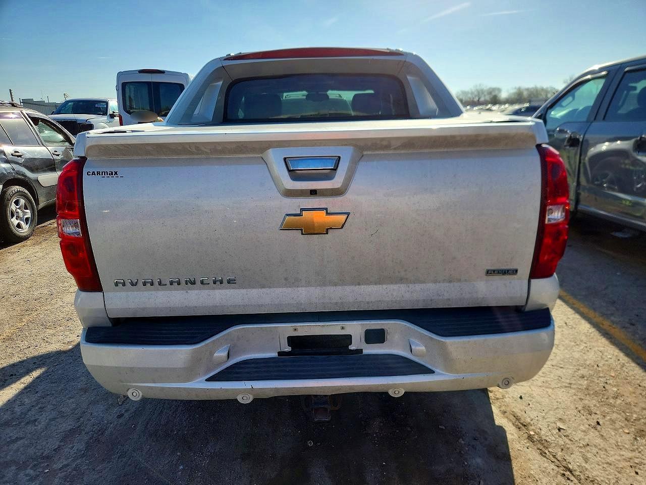 2011 Chevrolet Avalanche Ltz - Фото 6