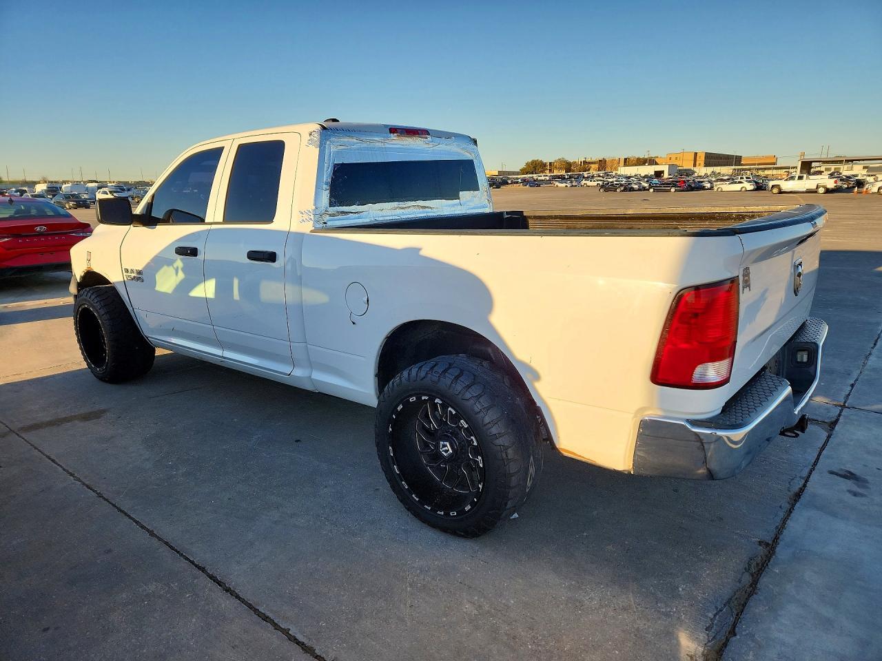 2018 Ram Trucks 1500 St - Фото 2