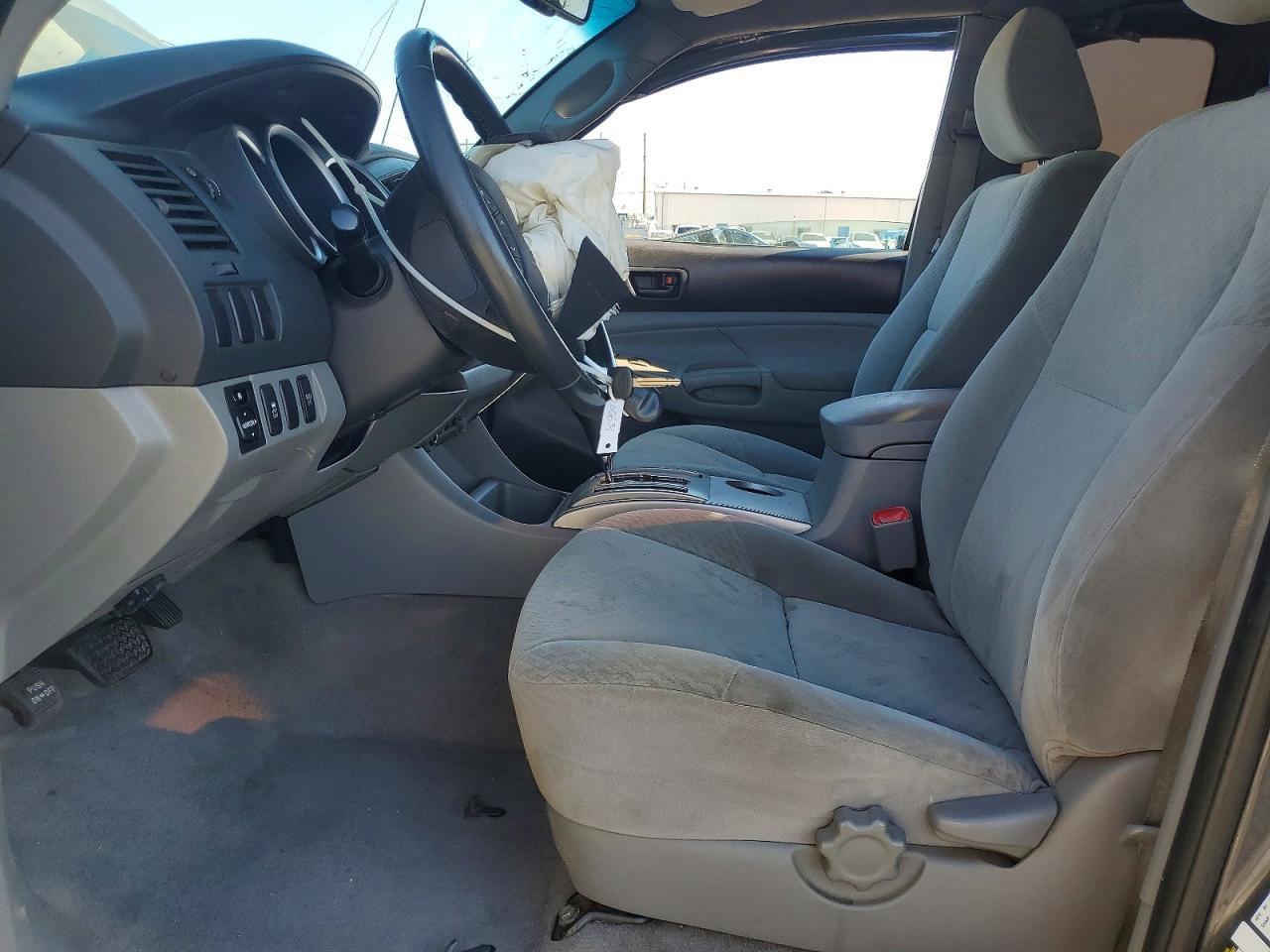 2010 Toyota Tacoma Base - Image 7