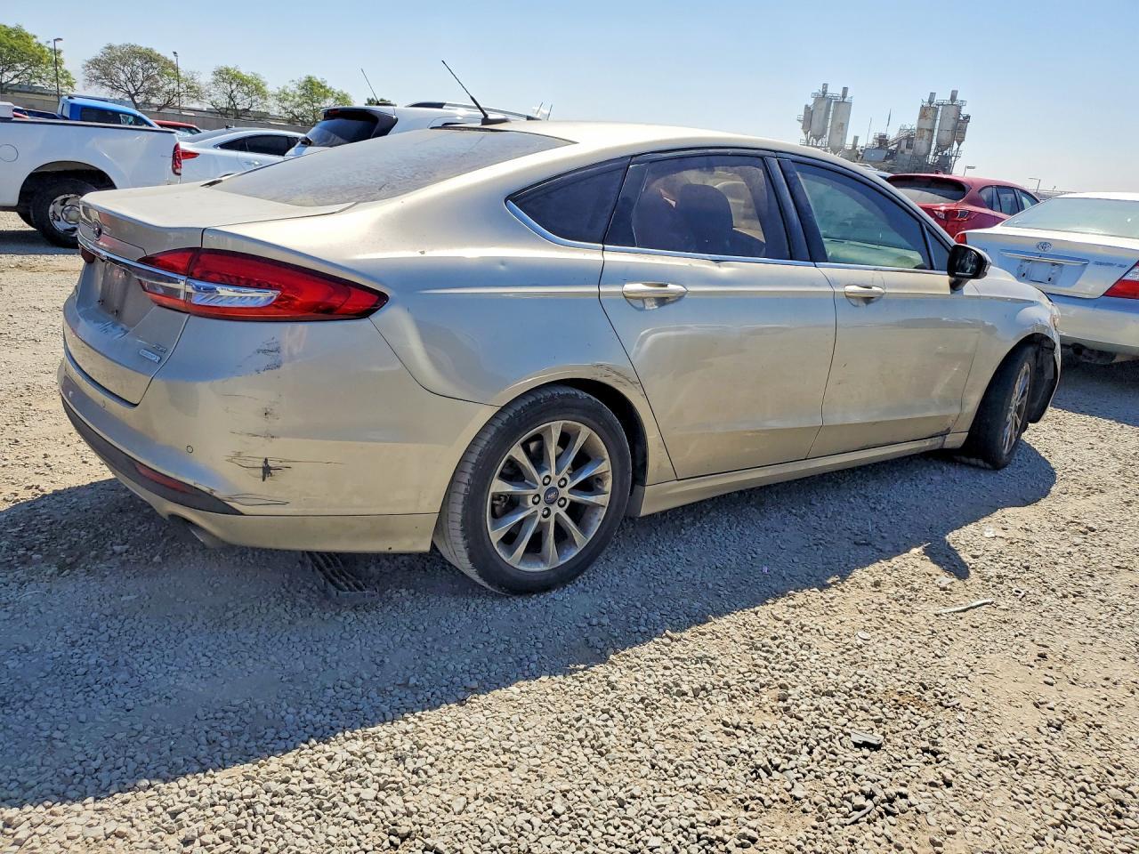 2017 Ford Fusion Se - Image 3