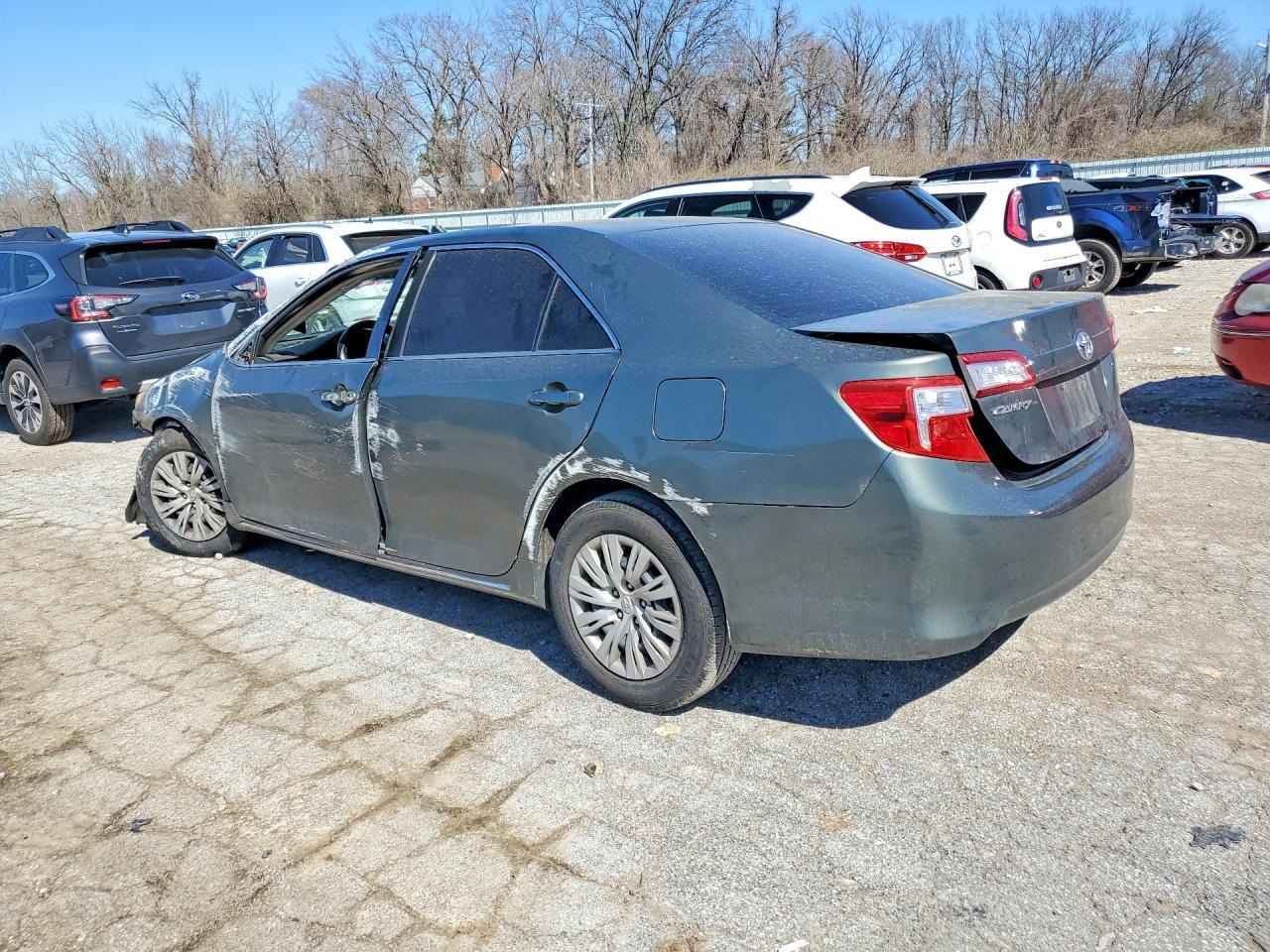 2013 Toyota Camry Le - Image 2