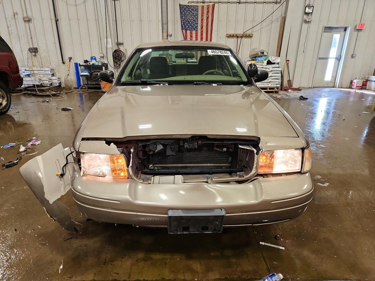 2011 Ford Crown Victoria Police Interceptor - Фото 5