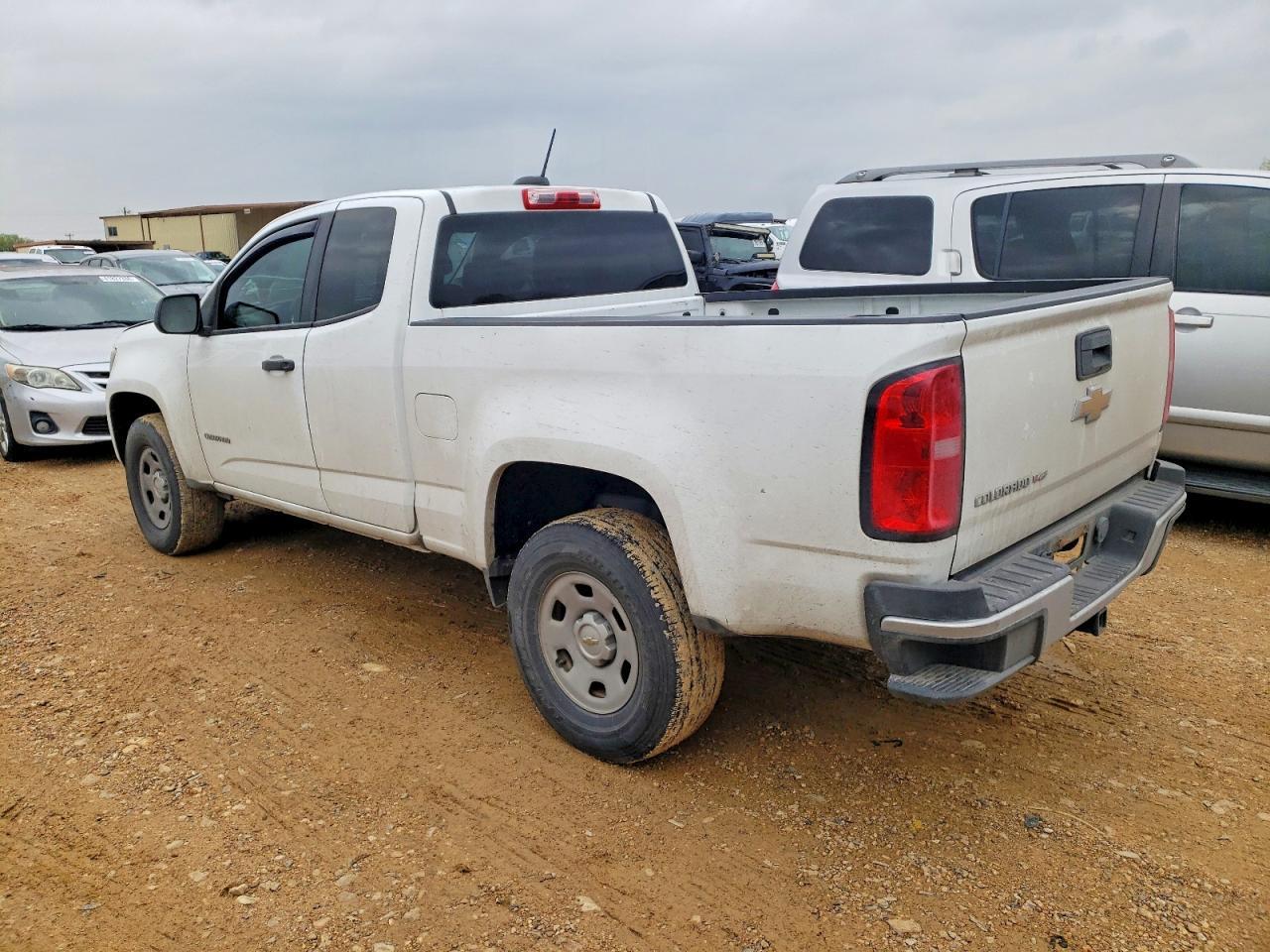 2017 Chevrolet Colorado - Image 2
