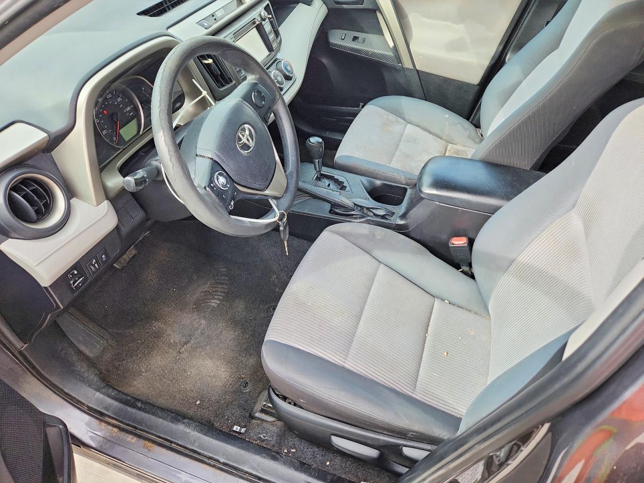 2015 Toyota Rav4 Le - Image 7