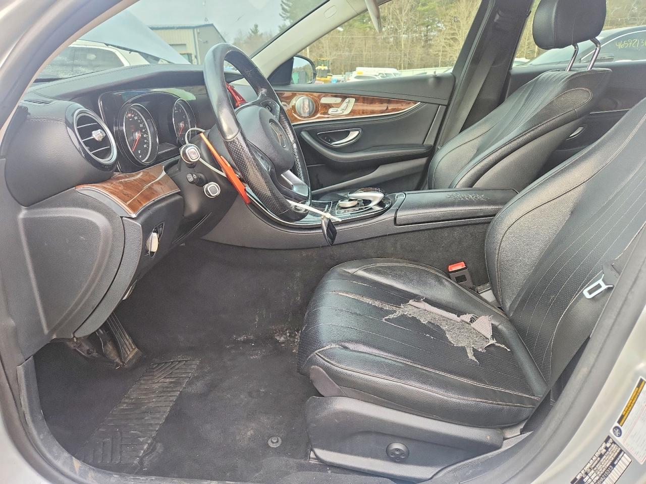 2017 Mercedes-Benz E 300 4Matic - Фото 7