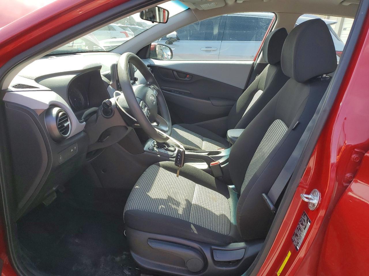 2021 Hyundai Kona Se - Фото 7