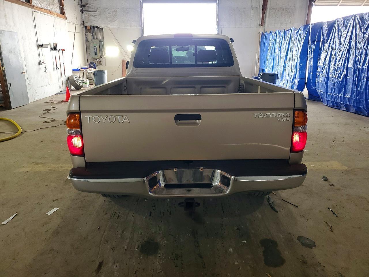2002 Toyota Tacoma Base - Фото 6
