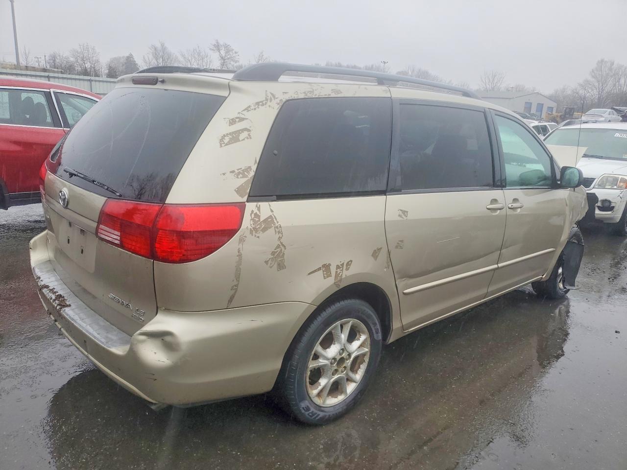2005 Toyota Sienna Le 7 Passenger - Фото 3