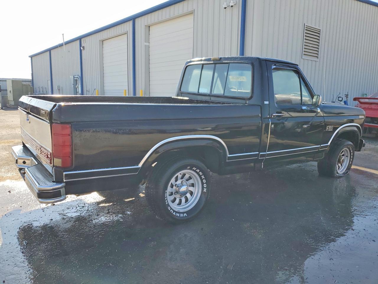 1986 Ford F150 - Фото 3