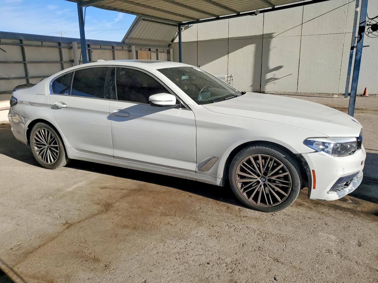 2020 BMW 530 I - Фото 4