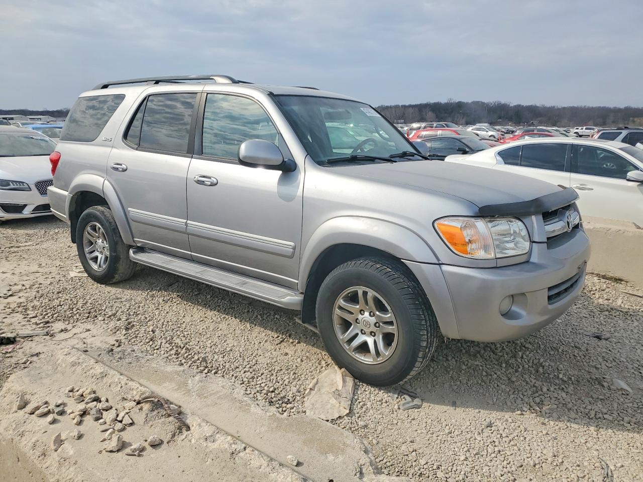 2005 Toyota Sequoia Sr5 - Фото 4