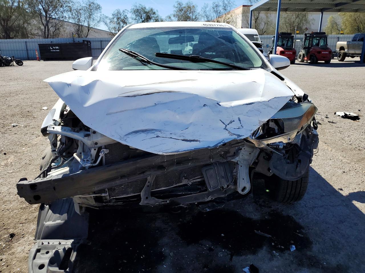 2014 Toyota Corolla L - Фото 5