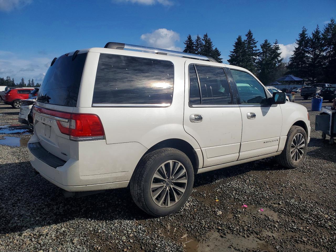 2015 Lincoln Navigator - Фото 3
