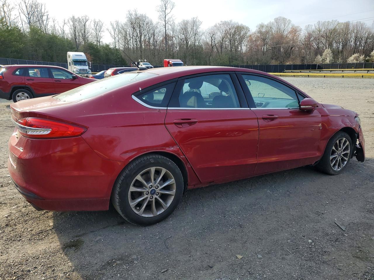 2017 Ford Fusion Se - Фото 3