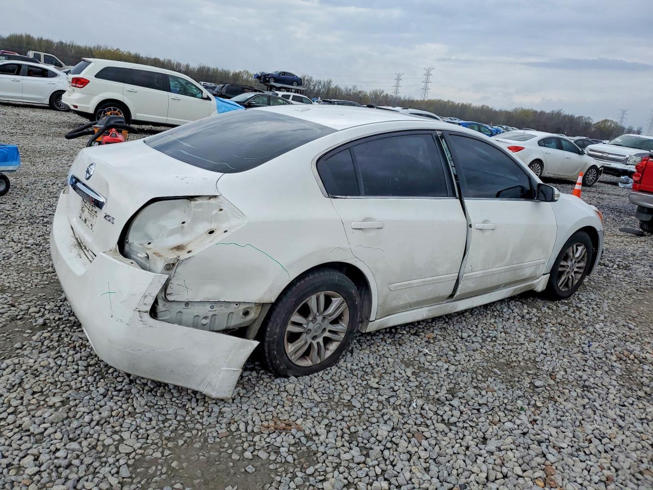2012 Nissan Altima 2.5 - Фото 3