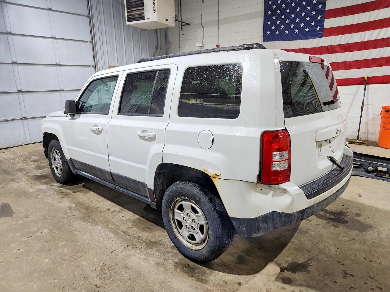2014 Jeep Patriot - Image 2