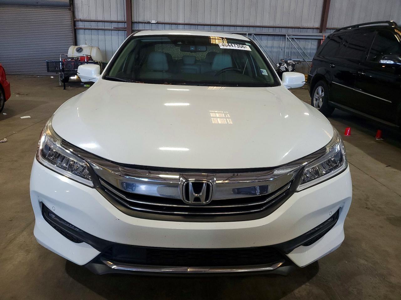 2017 Honda Accord - Image 5