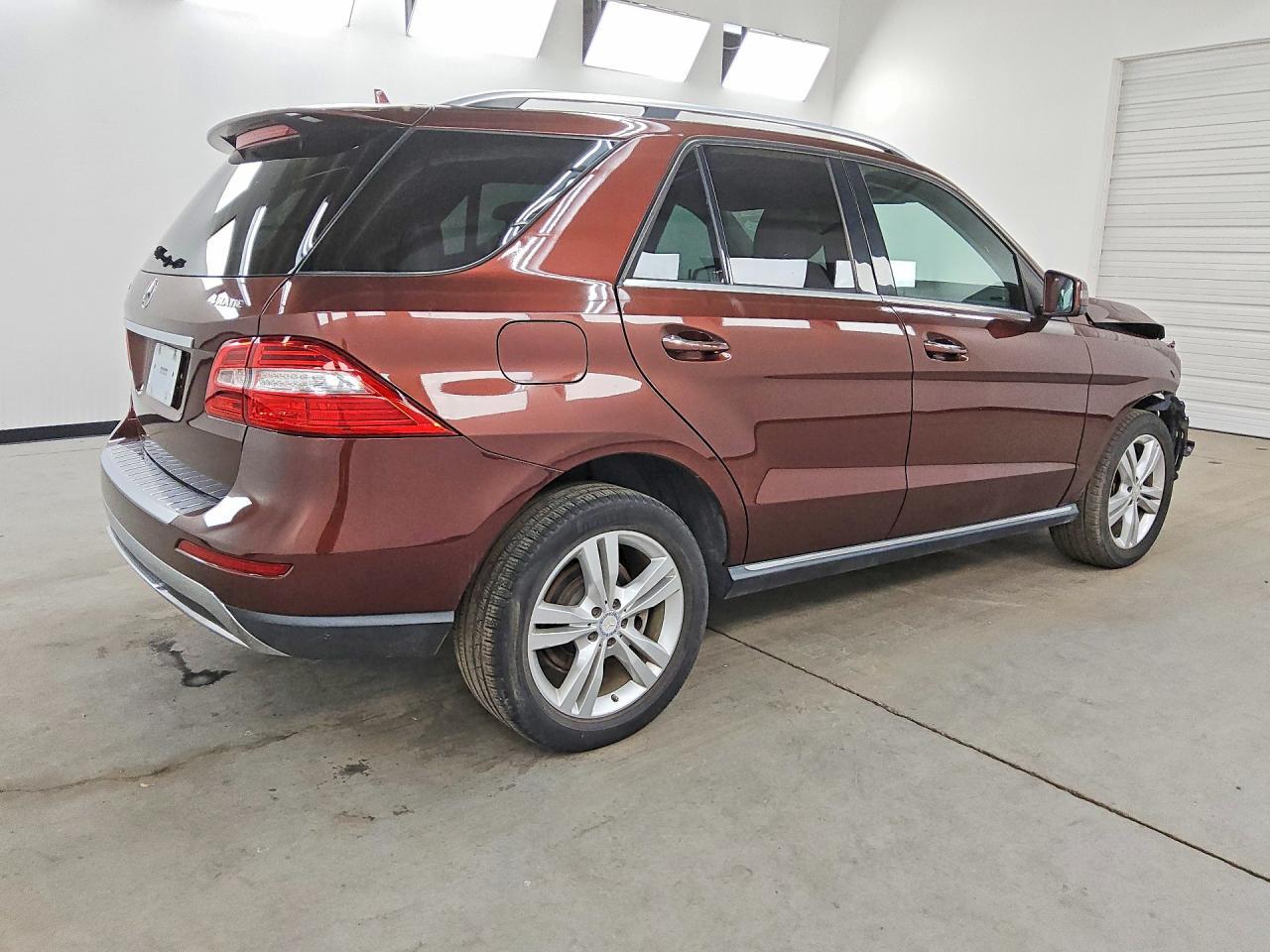 2013 Mercedes-Benz Ml 350 4Matic - Image 3