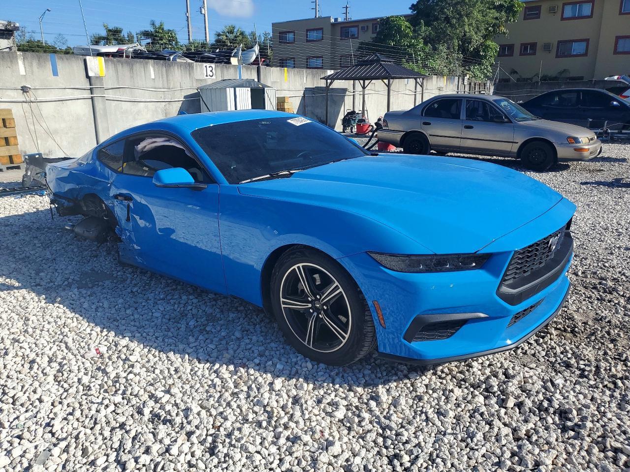 2025 Ford Mustang - Image 4