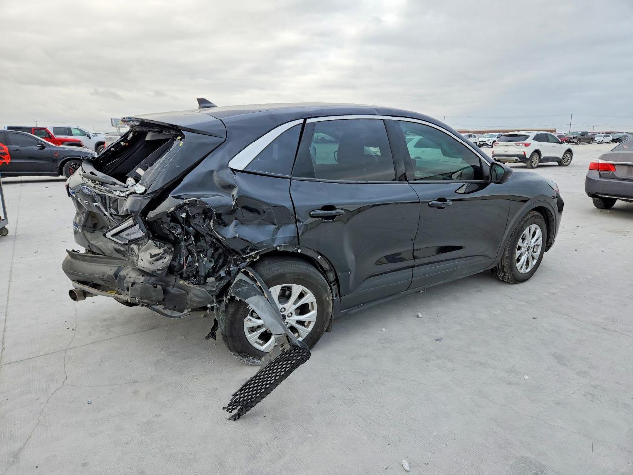2023 Ford Escape Active - Image 3