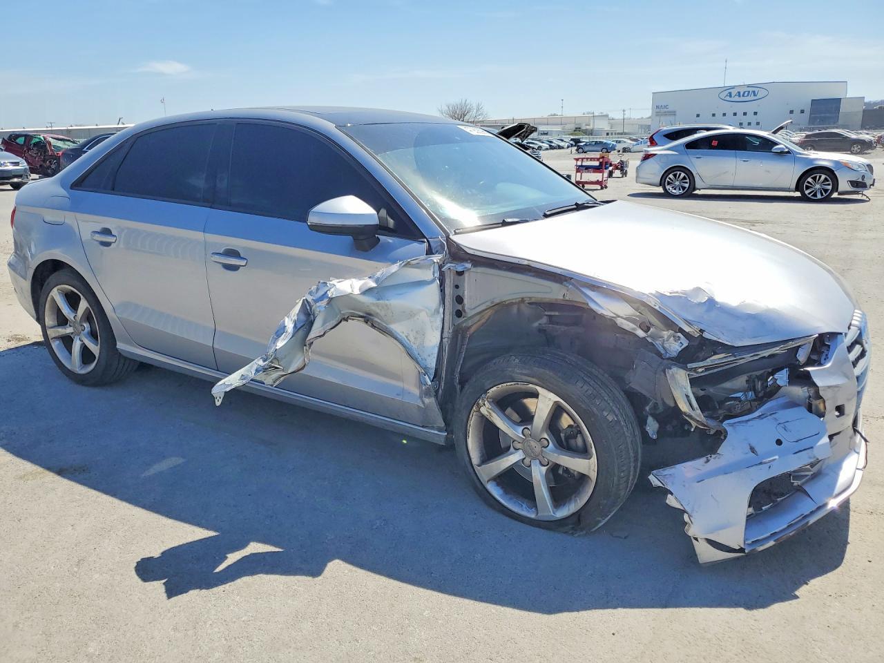 2016 Audi A3 Premium - Фото 4