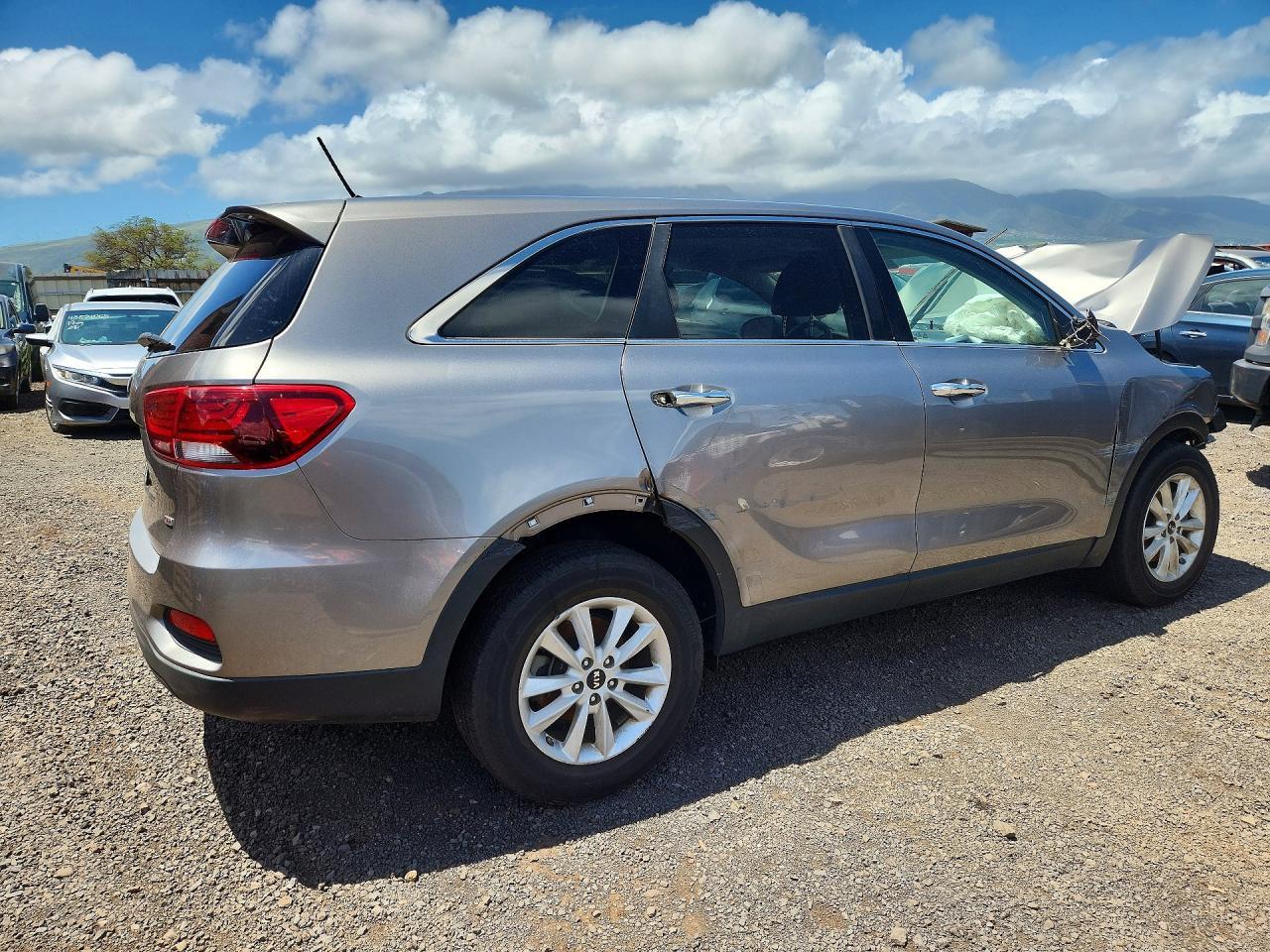 2019 Kia Sorento Lx - Image 3