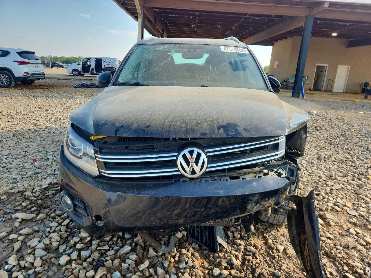 2017 Volkswagen Tiguan Sport - Фото 5