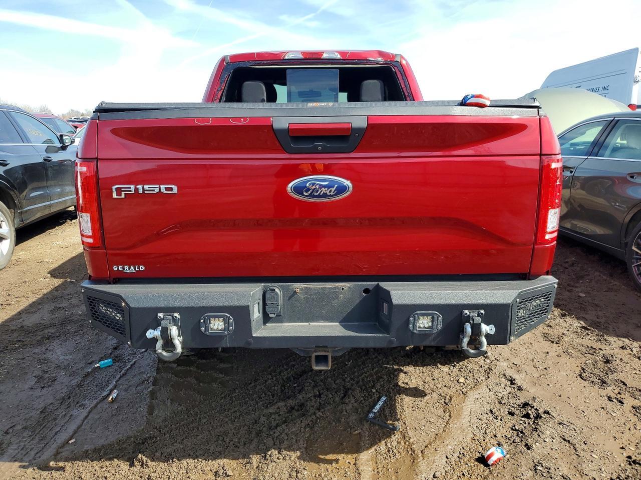 2017 Ford F150 Super Cab - Фото 6