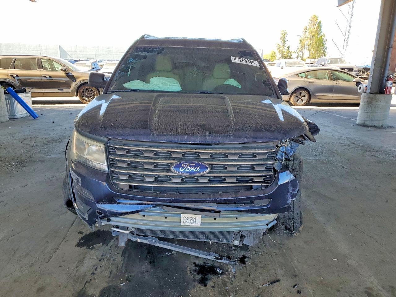 2017 Ford Explorer - Image 5