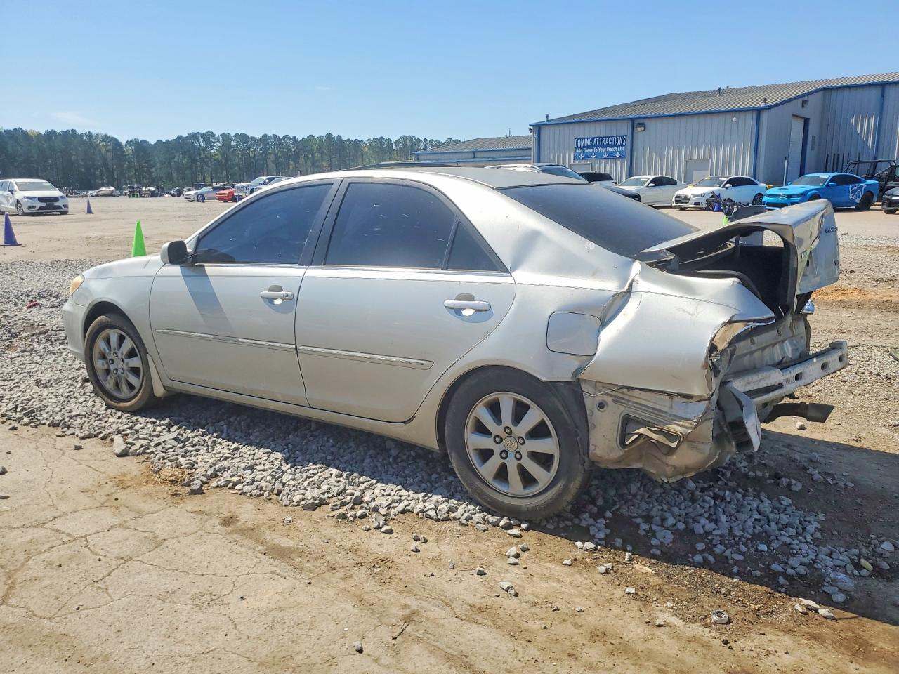2004 Toyota Camry Xle V6 - Image 2