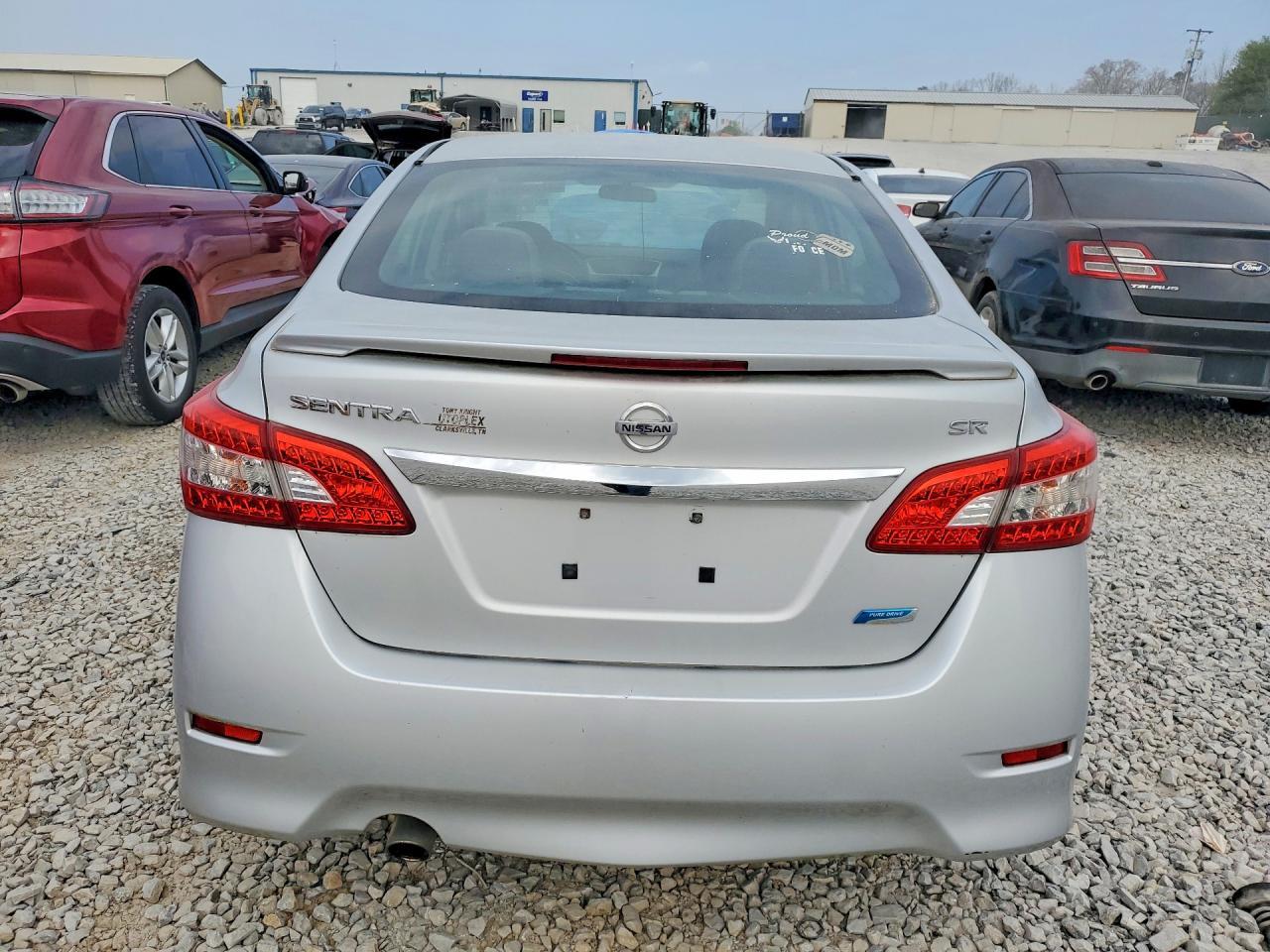 2013 Nissan Sentra S - Фото 6
