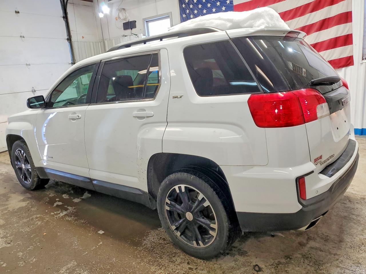 2017 GMC Terrain Slt - Фото 2
