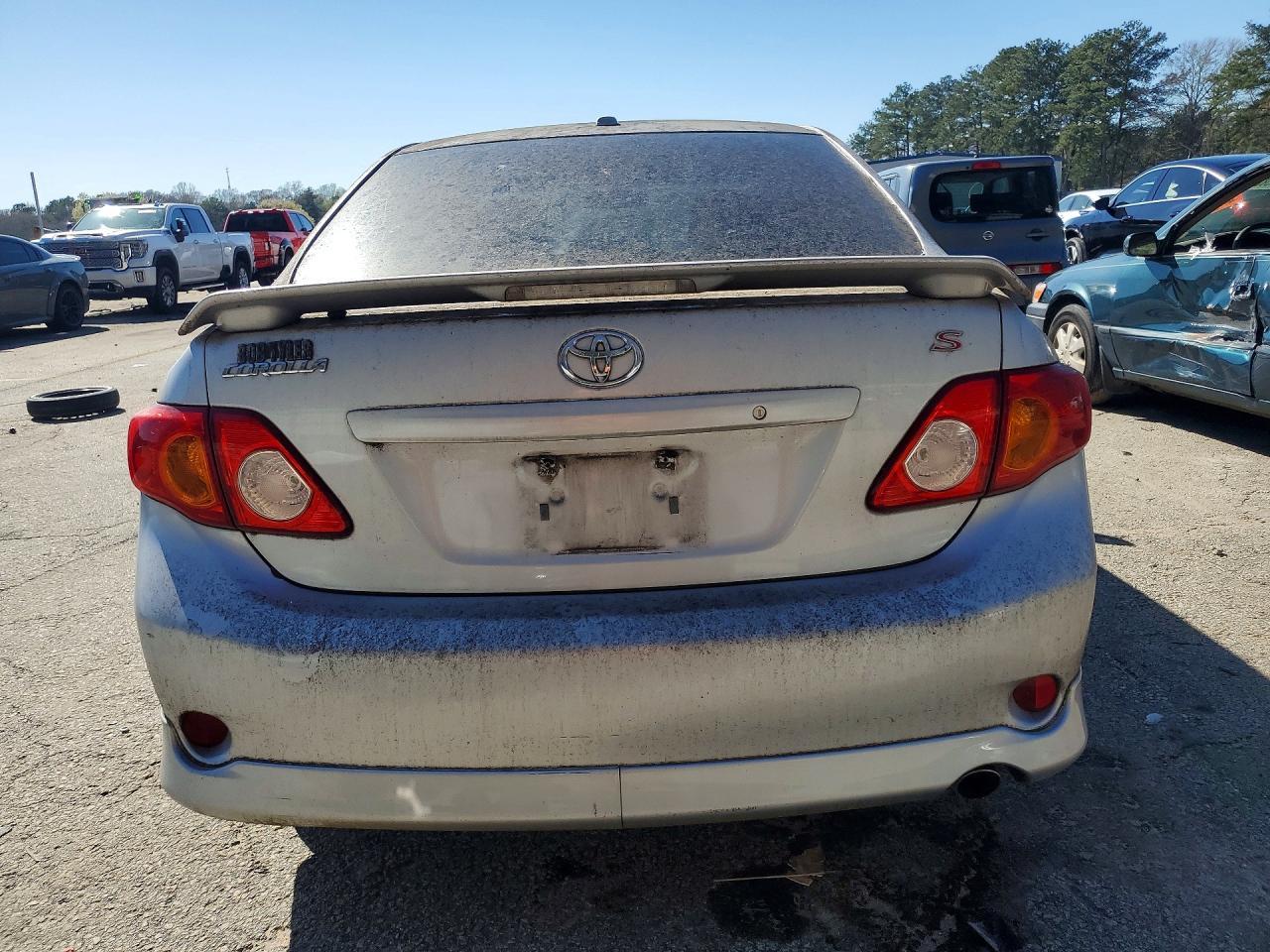 2009 Toyota Corolla S - Image 6