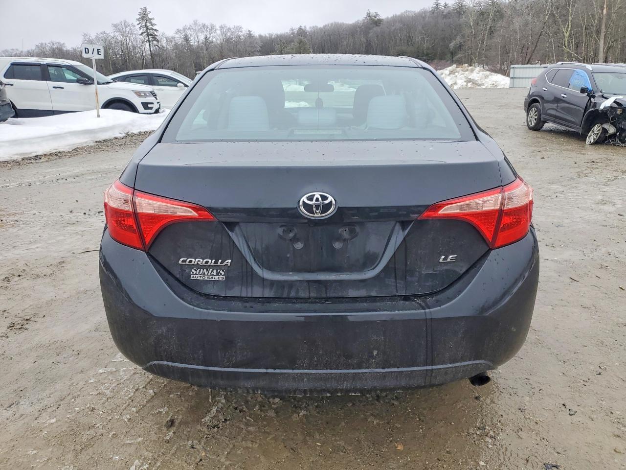 2017 Toyota Corolla Le - Image 6